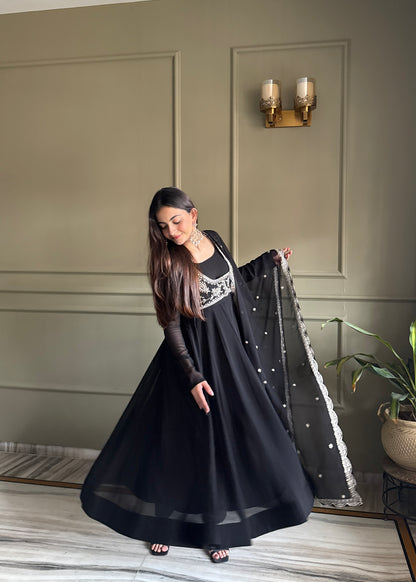 Midnight Noir Zari Work Anarkali
