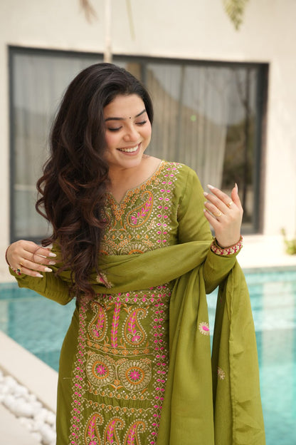 Classic Multi Thread Embroidered Festive Fit